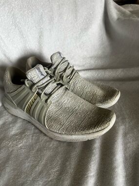 Avia Men's Light Gray Knit Athletic Sneakers